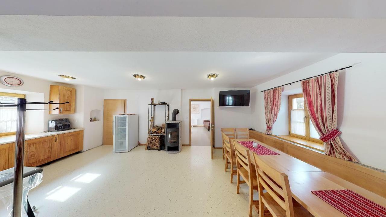 Apartmaji Pri Marodnu 보히니 외부 사진