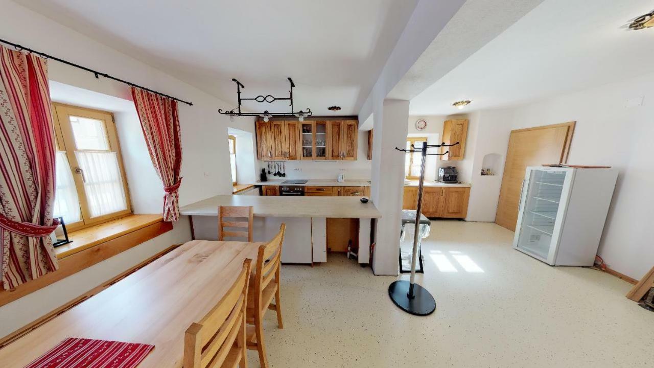 Apartmaji Pri Marodnu 보히니 외부 사진