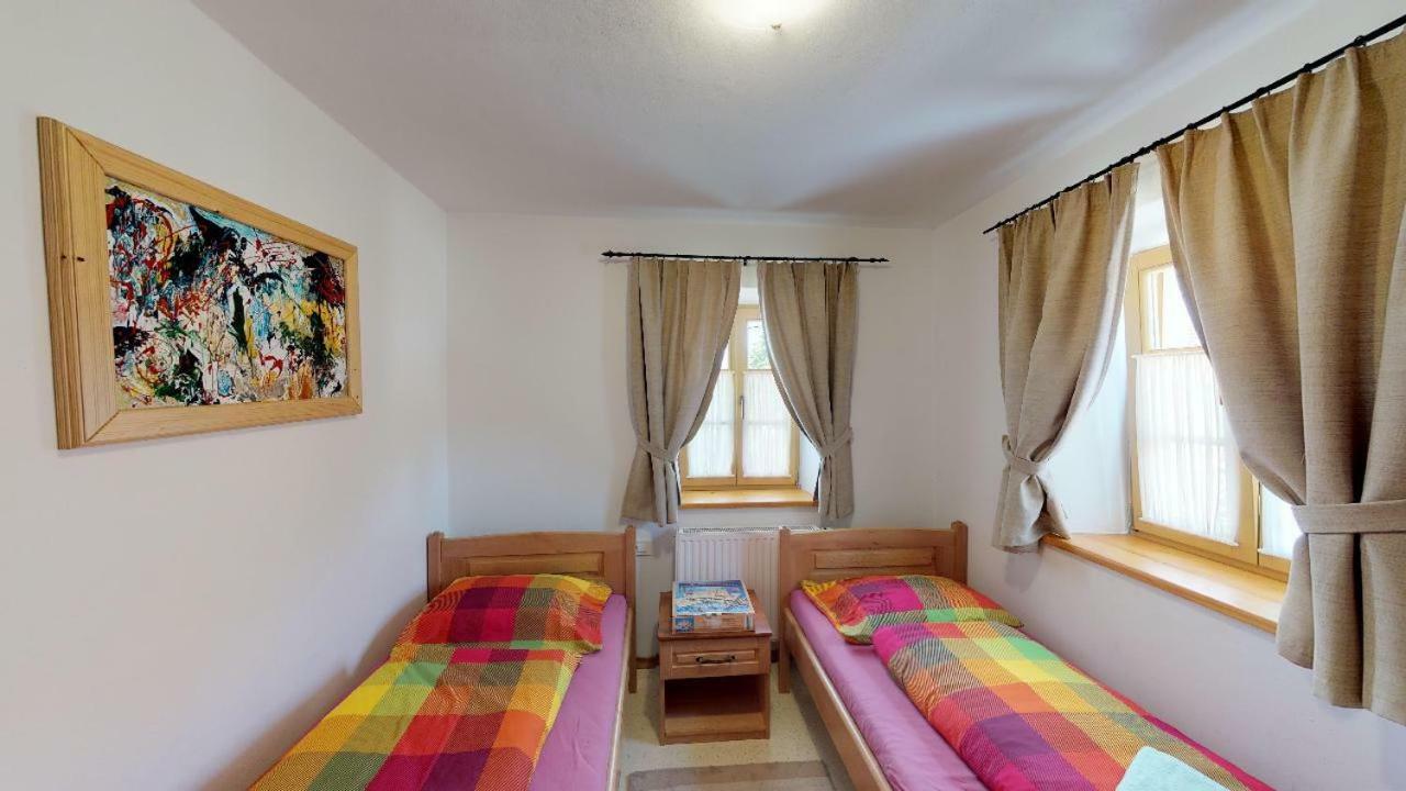 Apartmaji Pri Marodnu 보히니 외부 사진